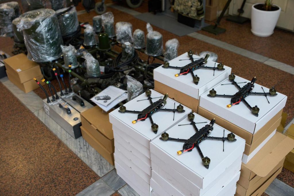 Івано‑Франківськ передав 2 системи РЕБ і 35 FPV‑дронів для 65-ї окремої механізованої бригади